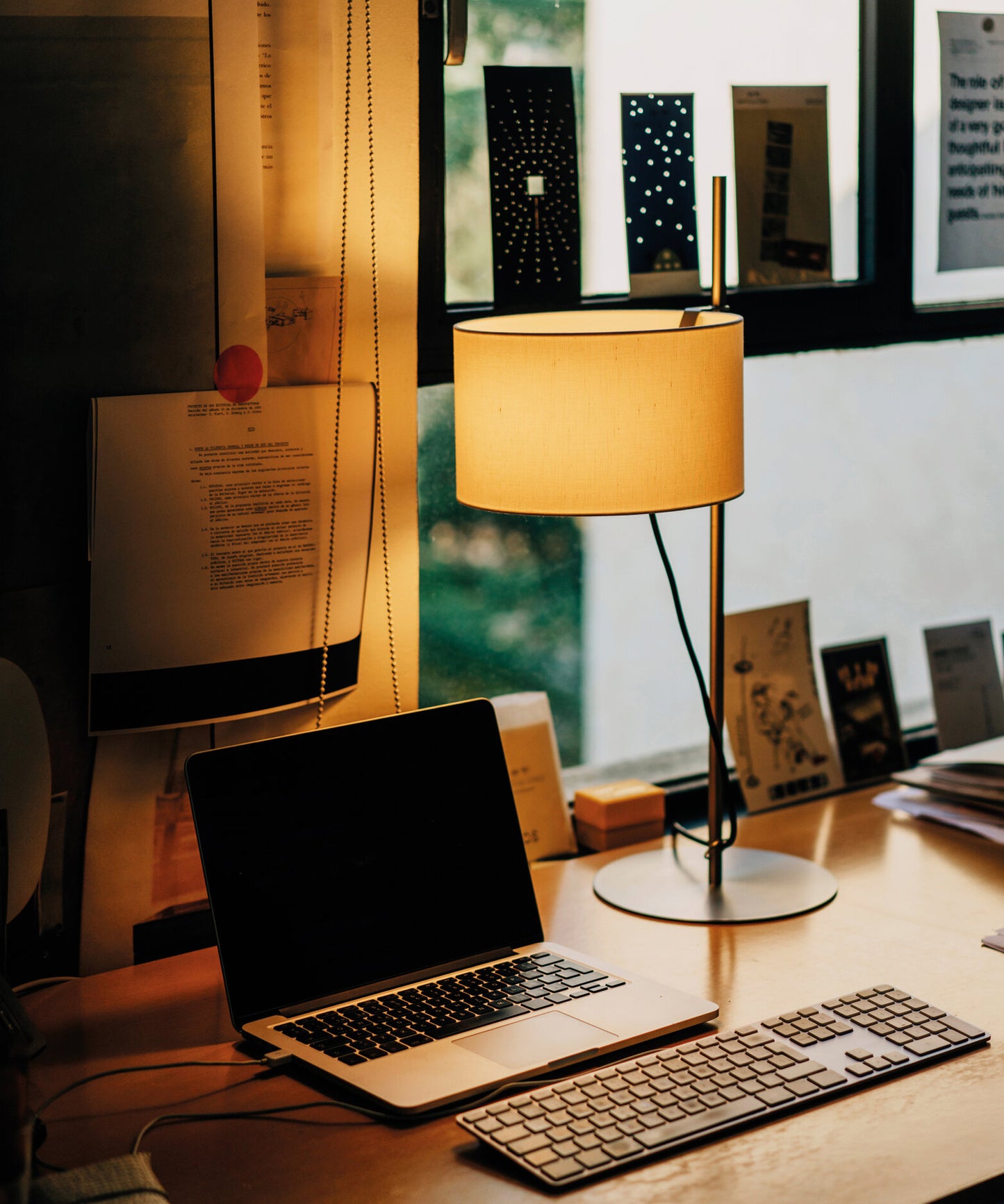 TMD Table Lamp