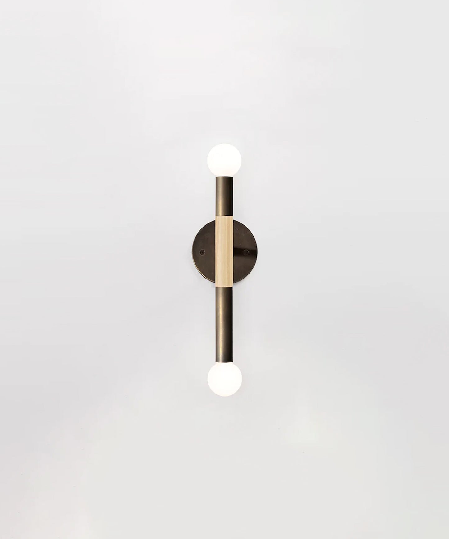 Toam Sconce