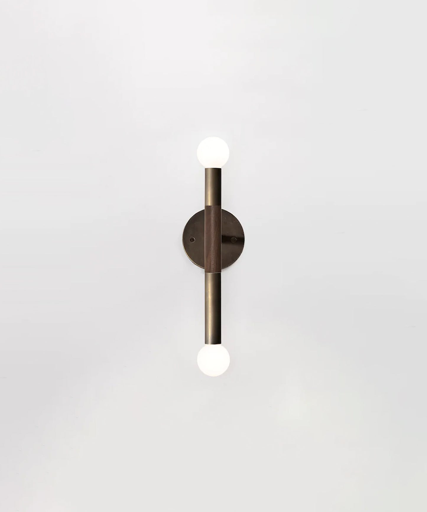 Toam Sconce