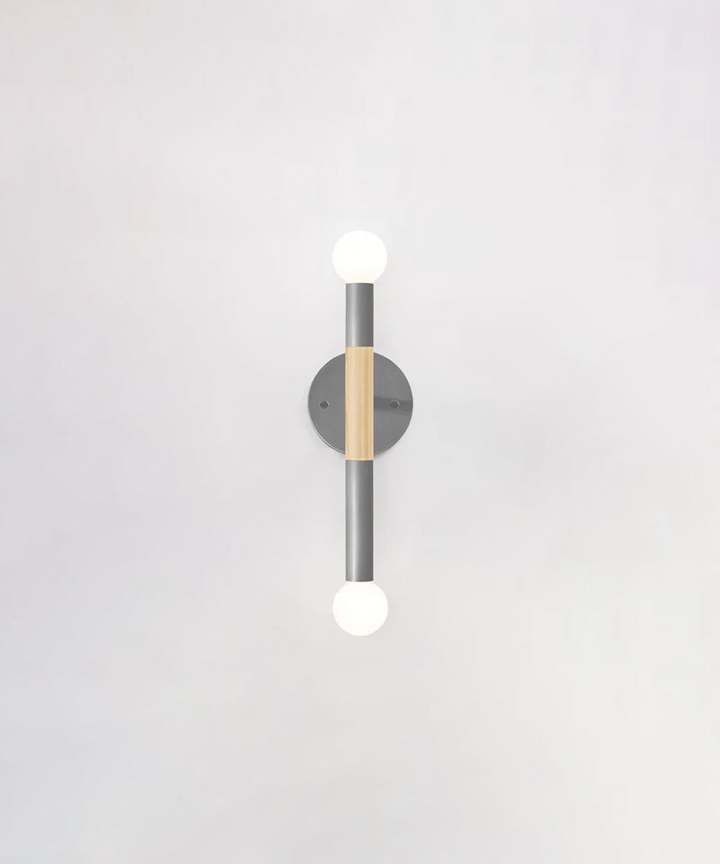 Toam Sconce