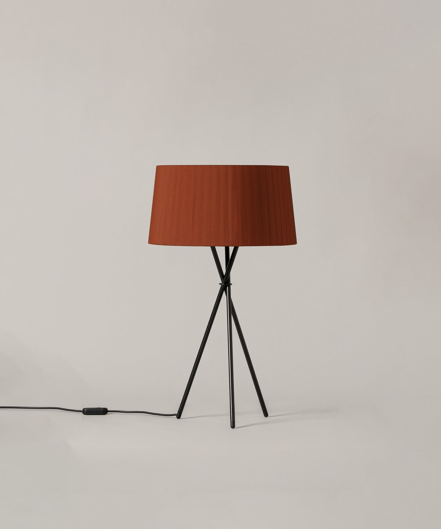 Tripode G6 Table Lamp