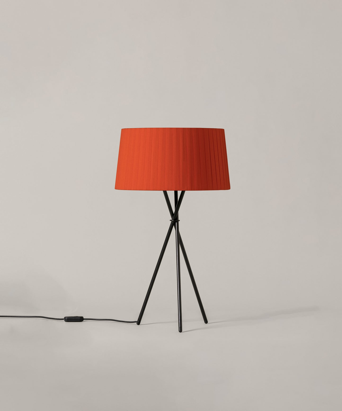 Tripode G6 Table Lamp
