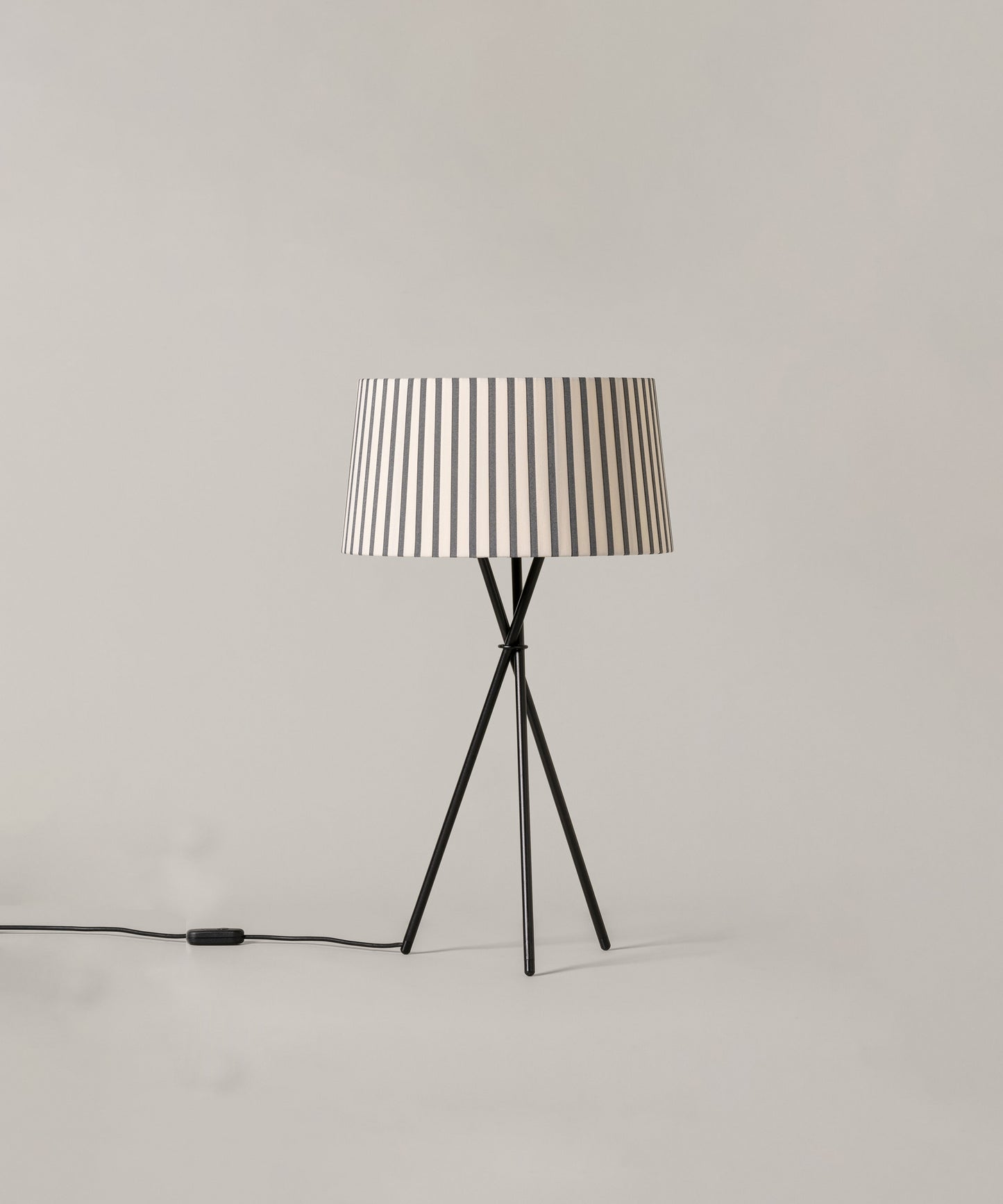 Tripode G6 Table Lamp