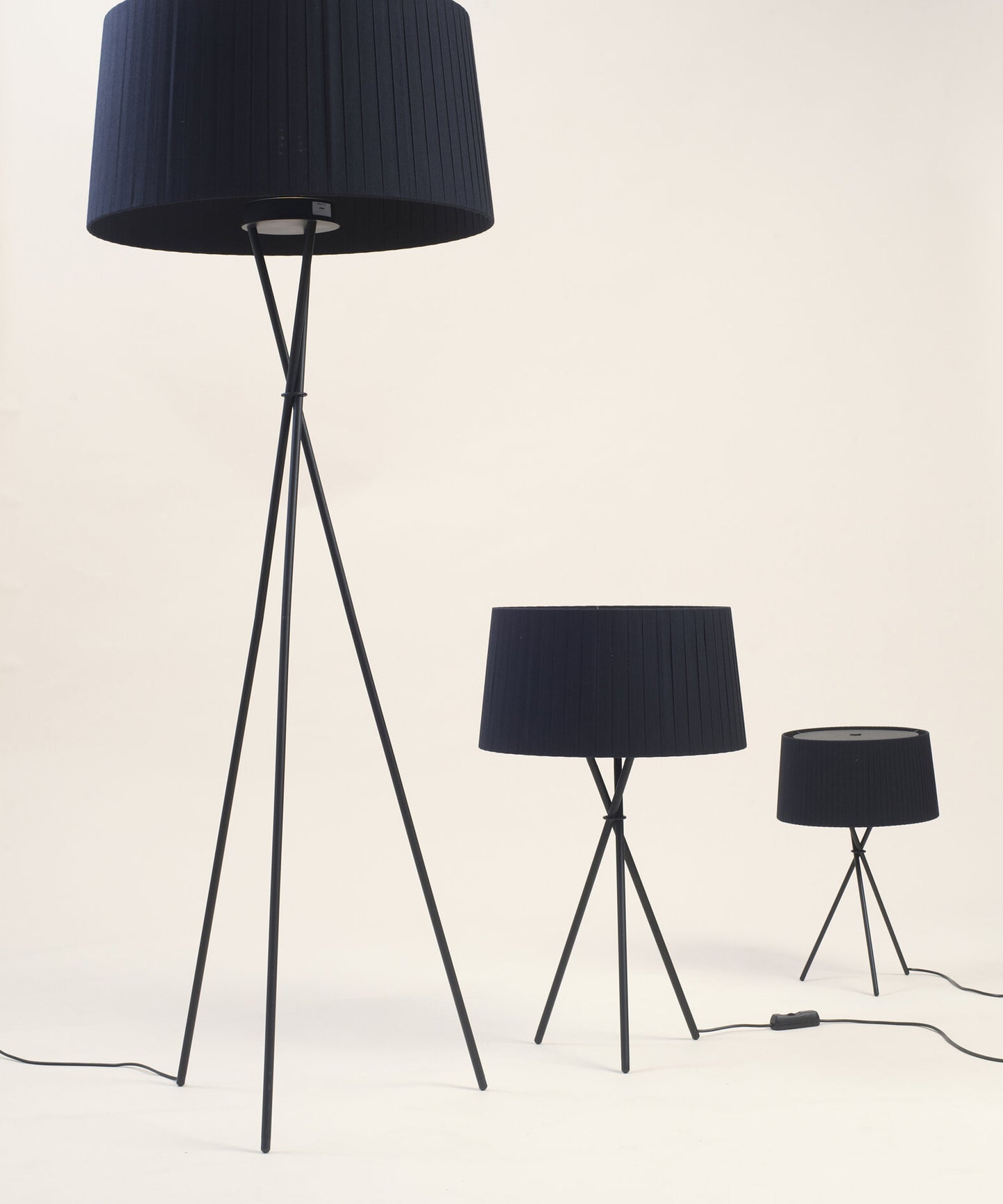 Tripode G6 Table Lamp