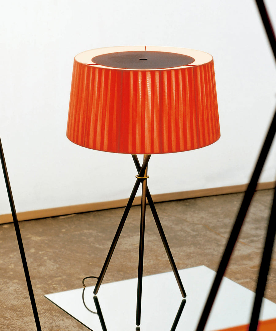 Tripode G6 Table Lamp