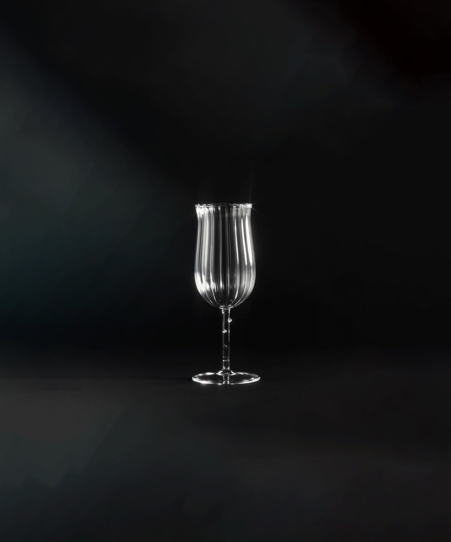 tulip-wine-glass-set-of-4-01