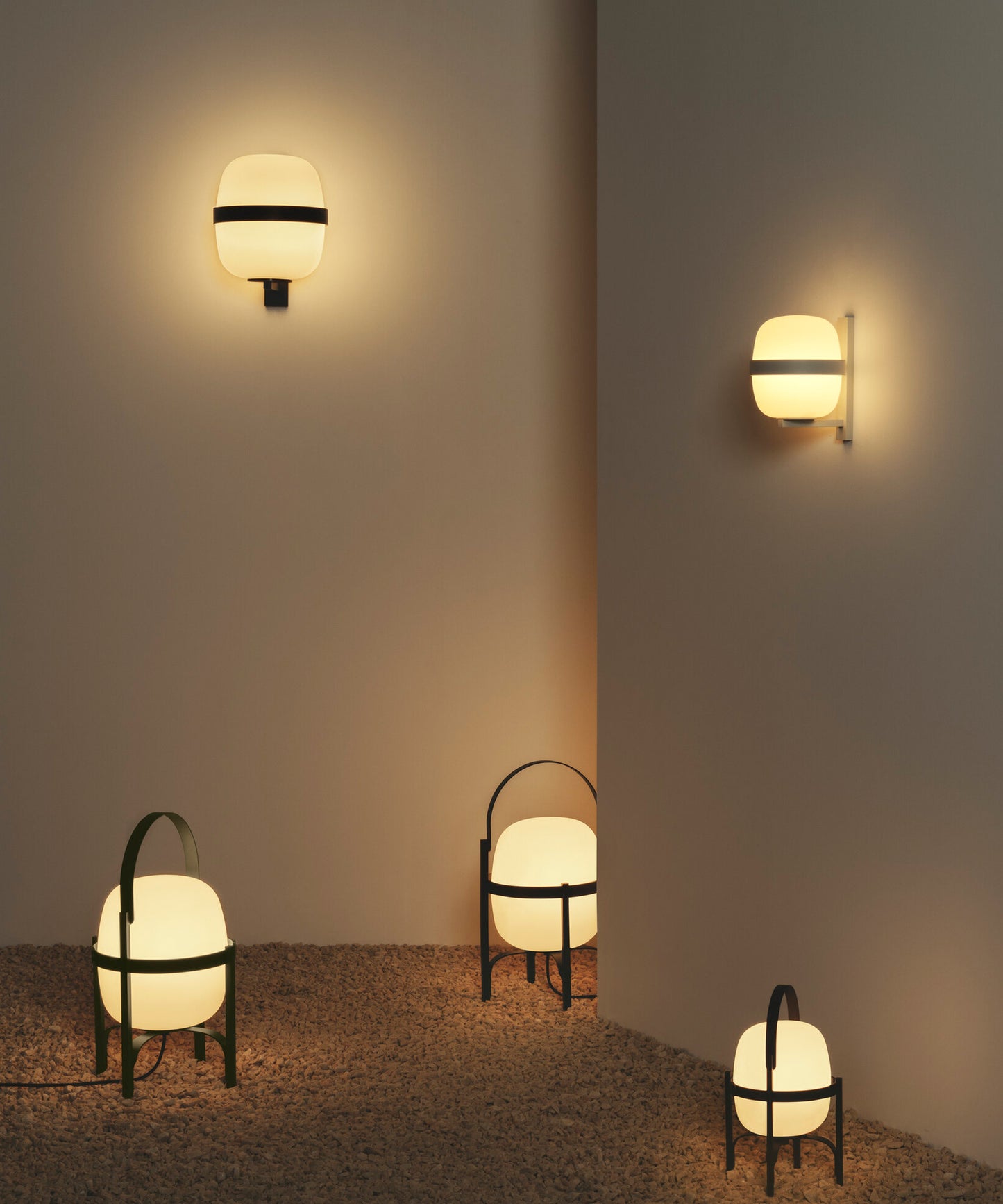 Wally Cestita Wall Lamp