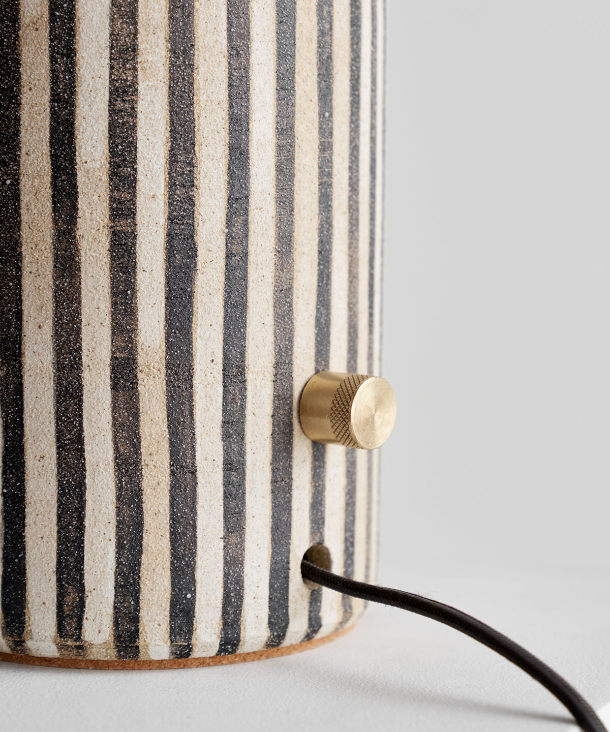 Tera Lamp - Stripe (Black Shade)