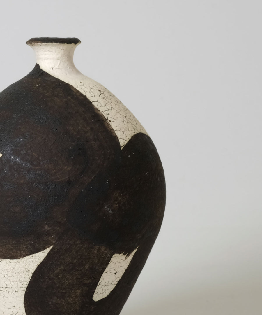 JOMON Yakishime Vase No. 13