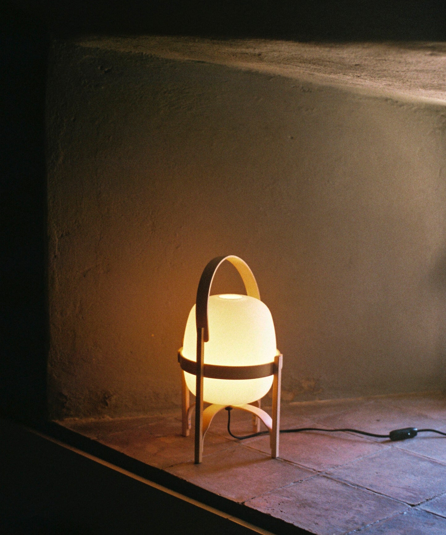 Cestita Table Lamp