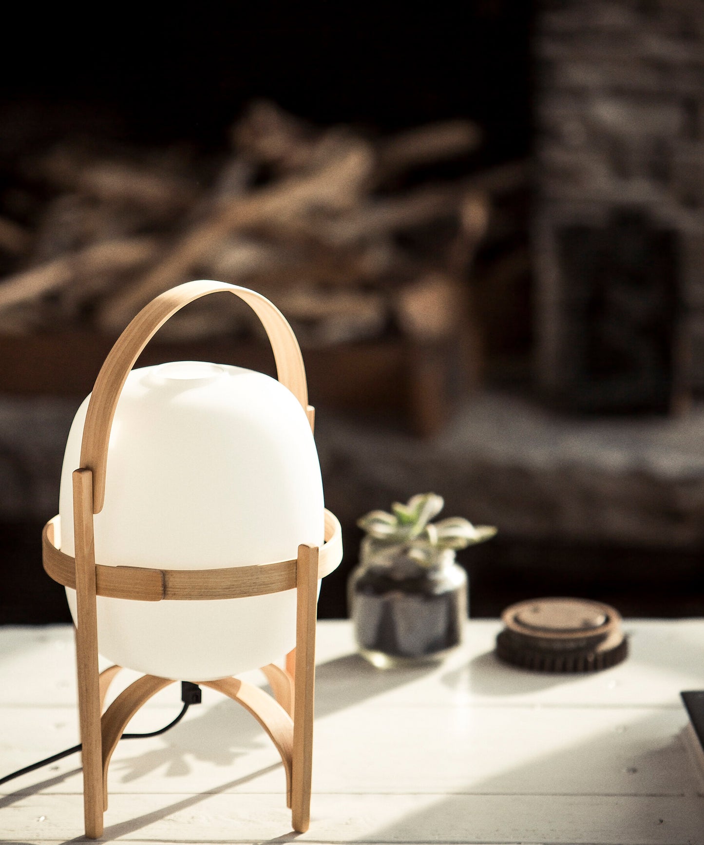Cestita Table Lamp
