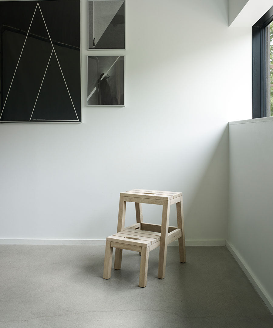 Dania Step Ladder