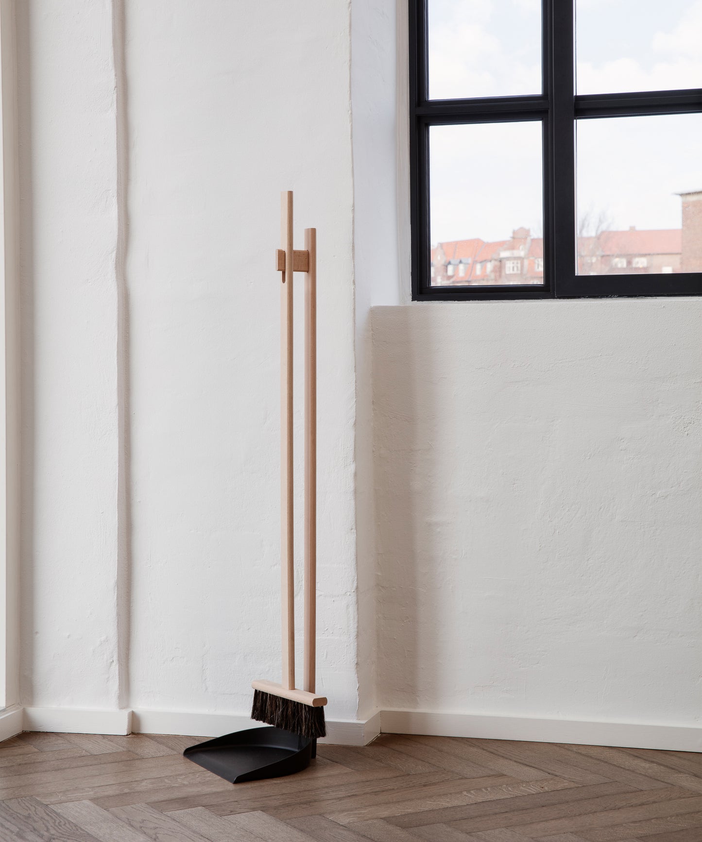 ICON Broom Set