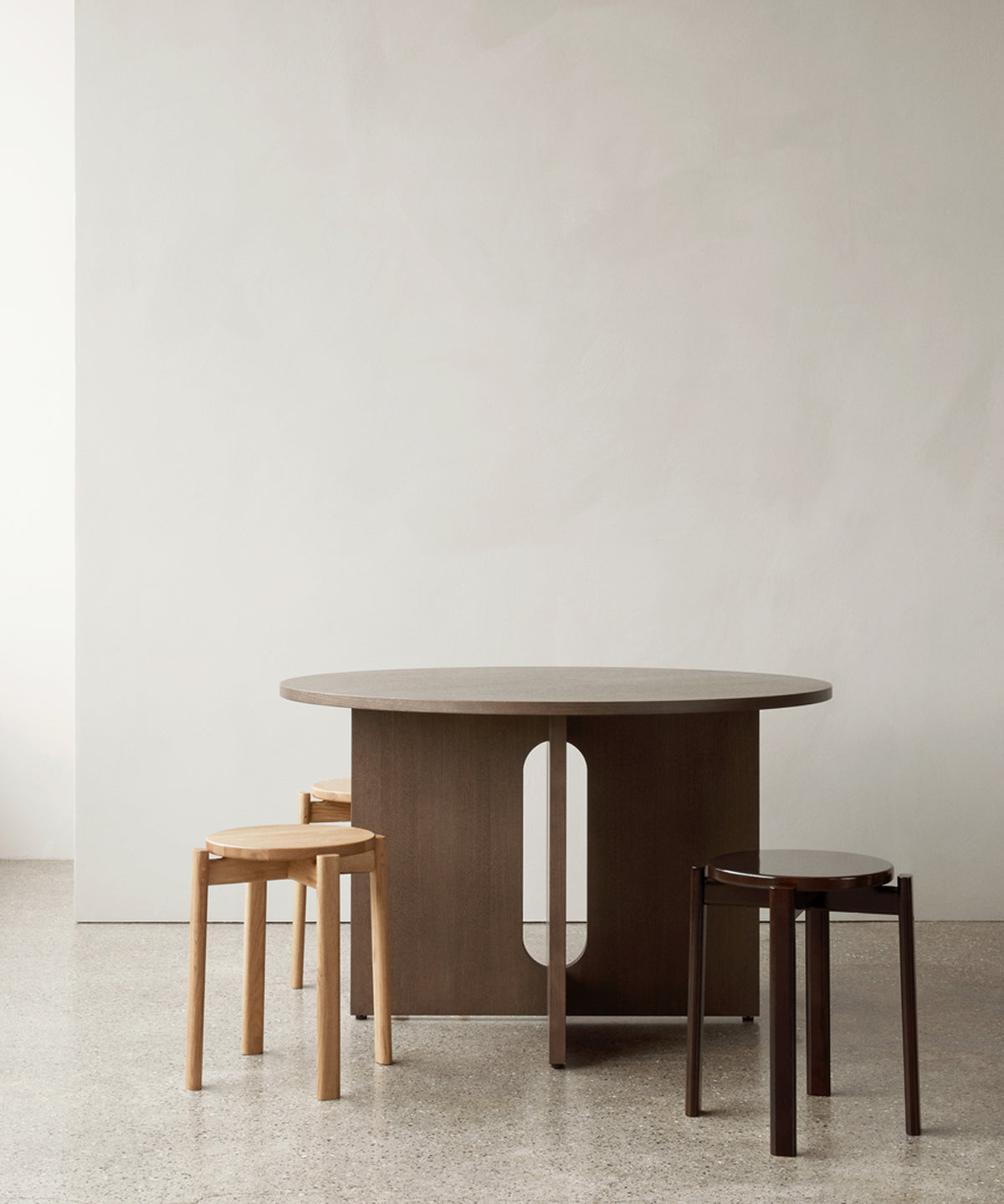 Passage Stool