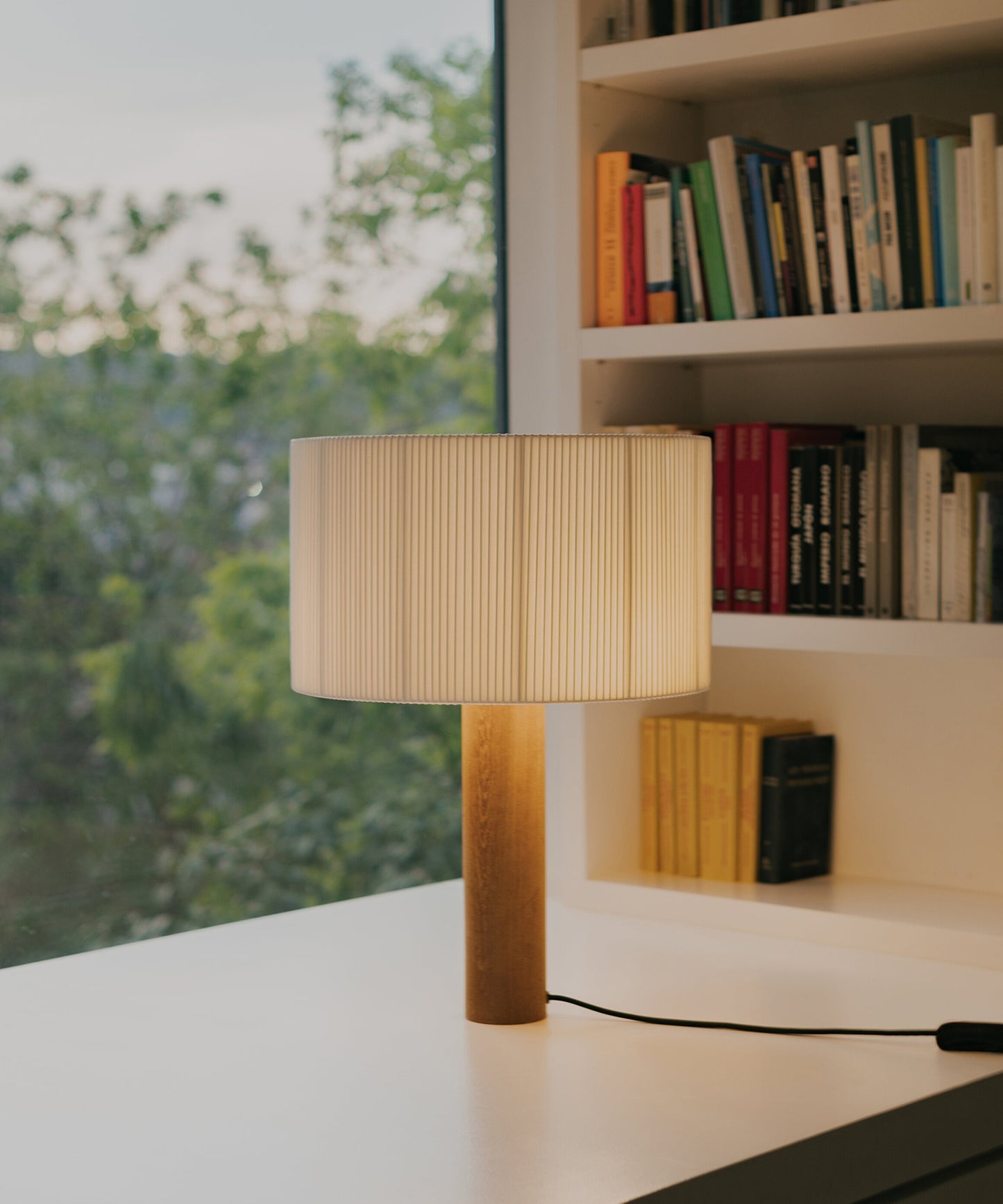 Moragas Table Lamp