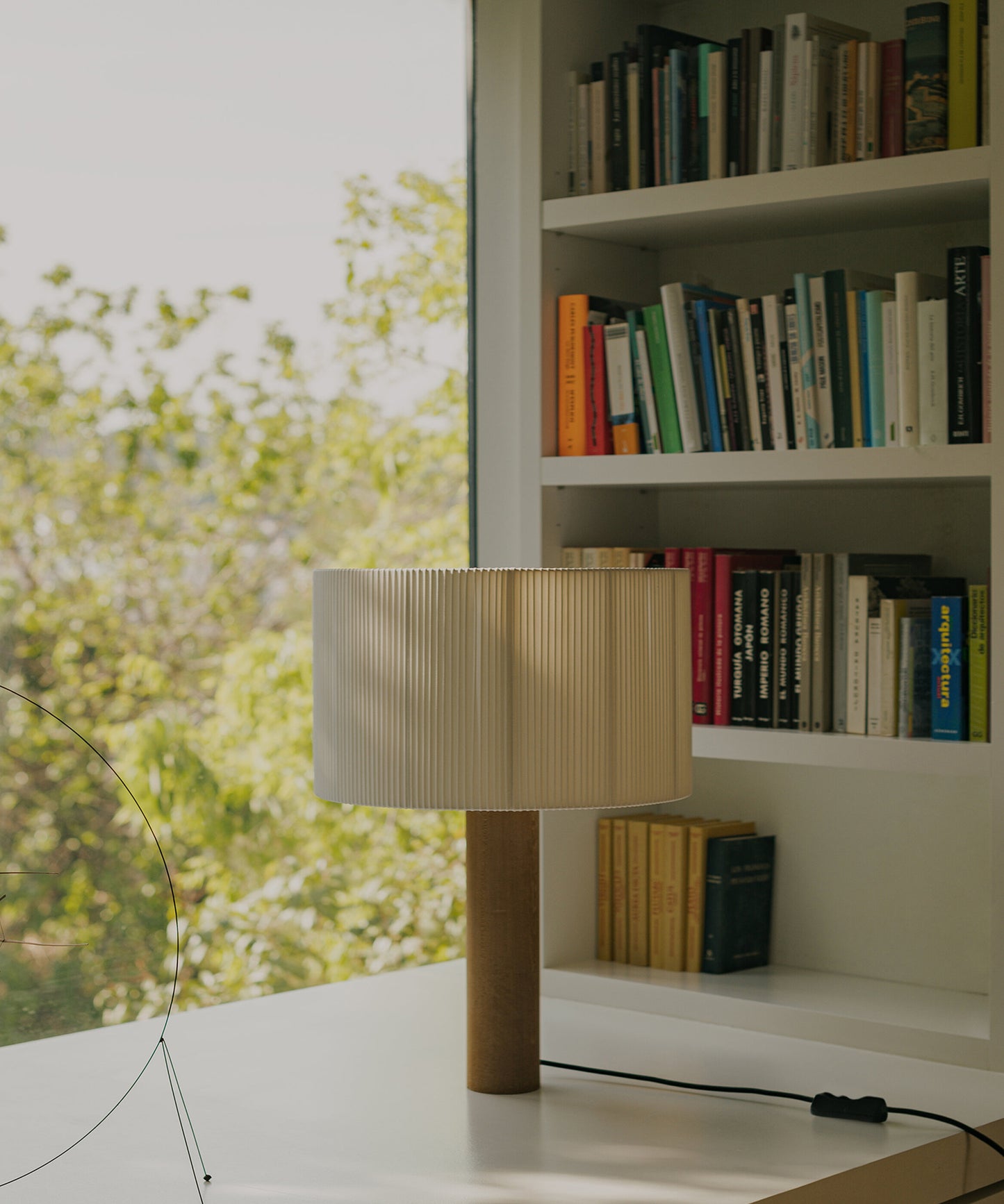 Moragas Table Lamp