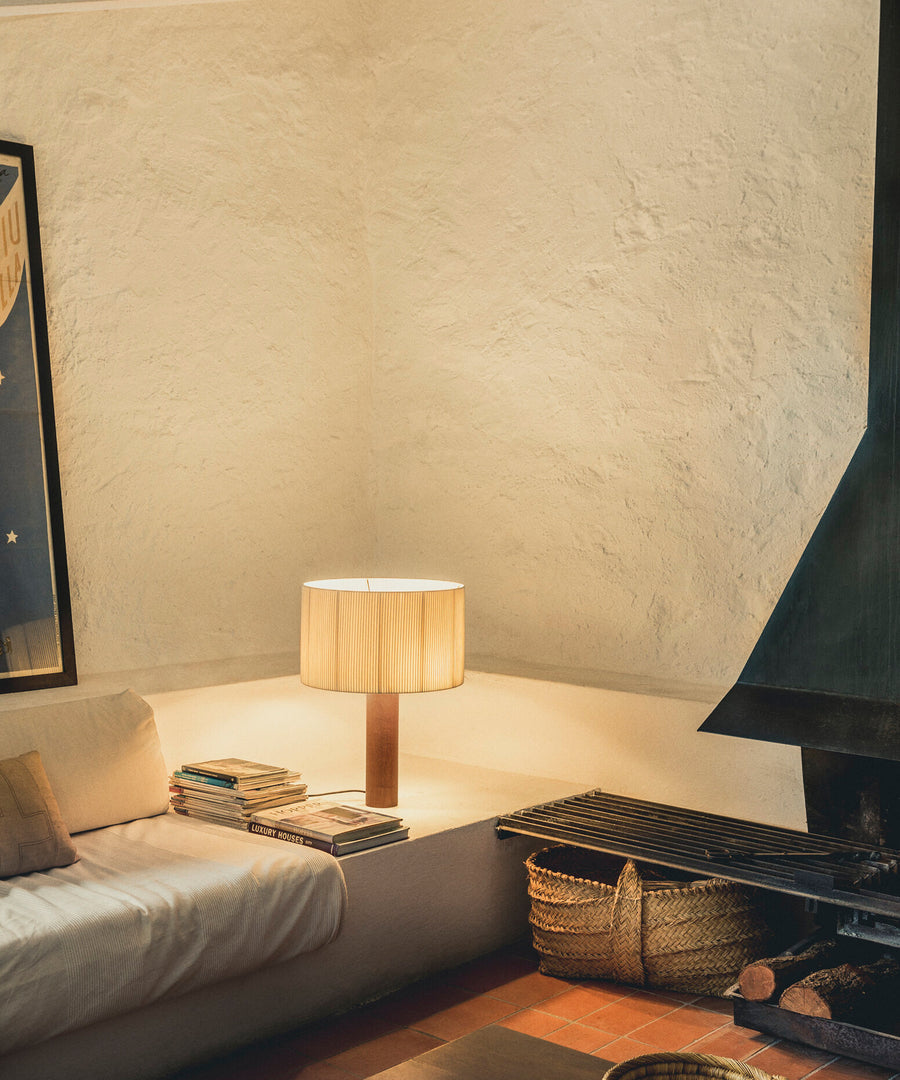 Moragas Table Lamp