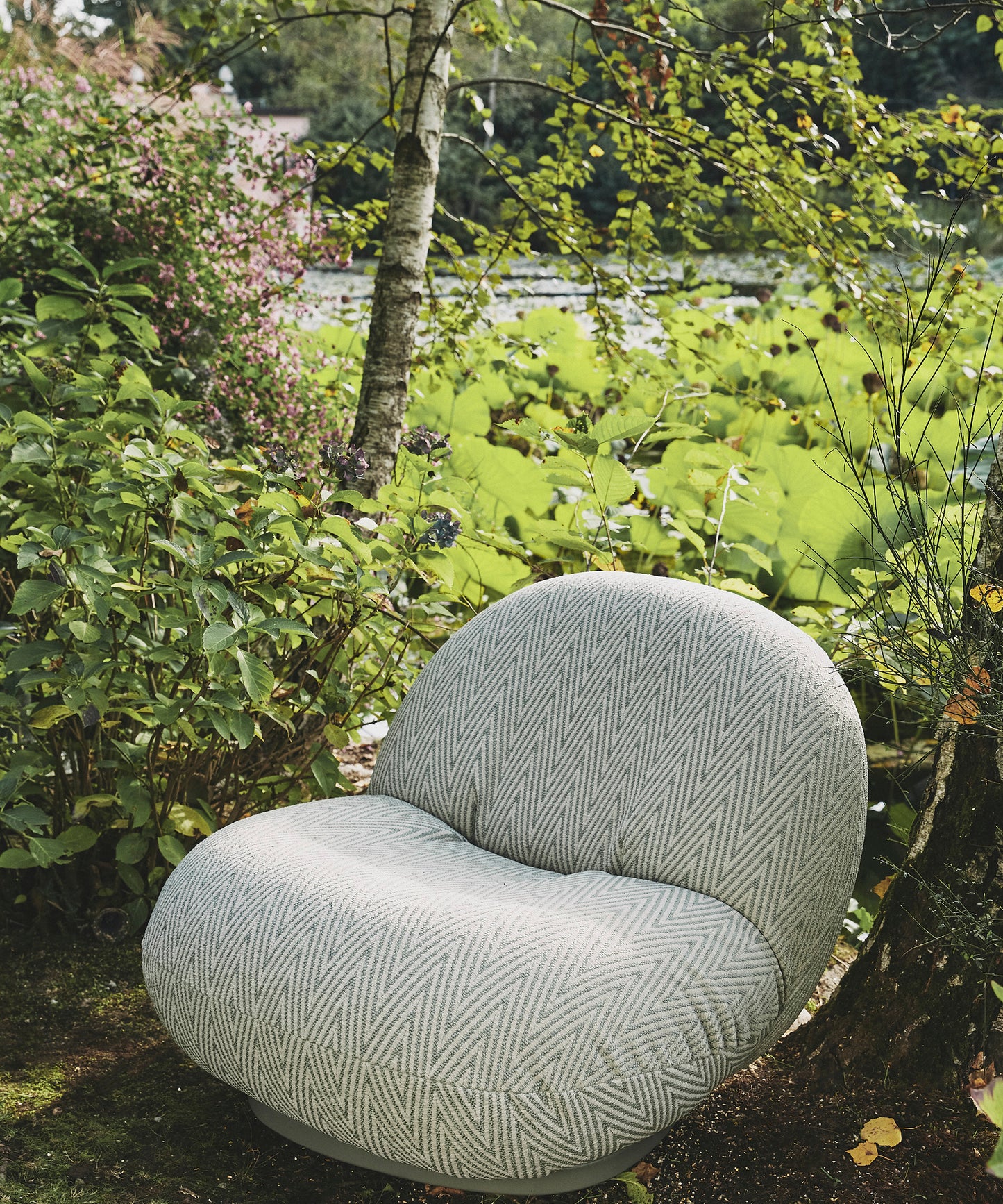 Pacha Outdoor Lounge Chair, Swivel