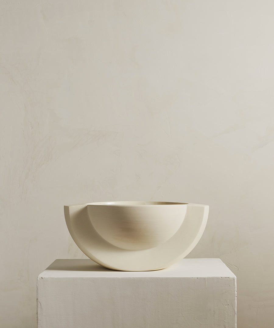 Saturn Centerpiece Bowl