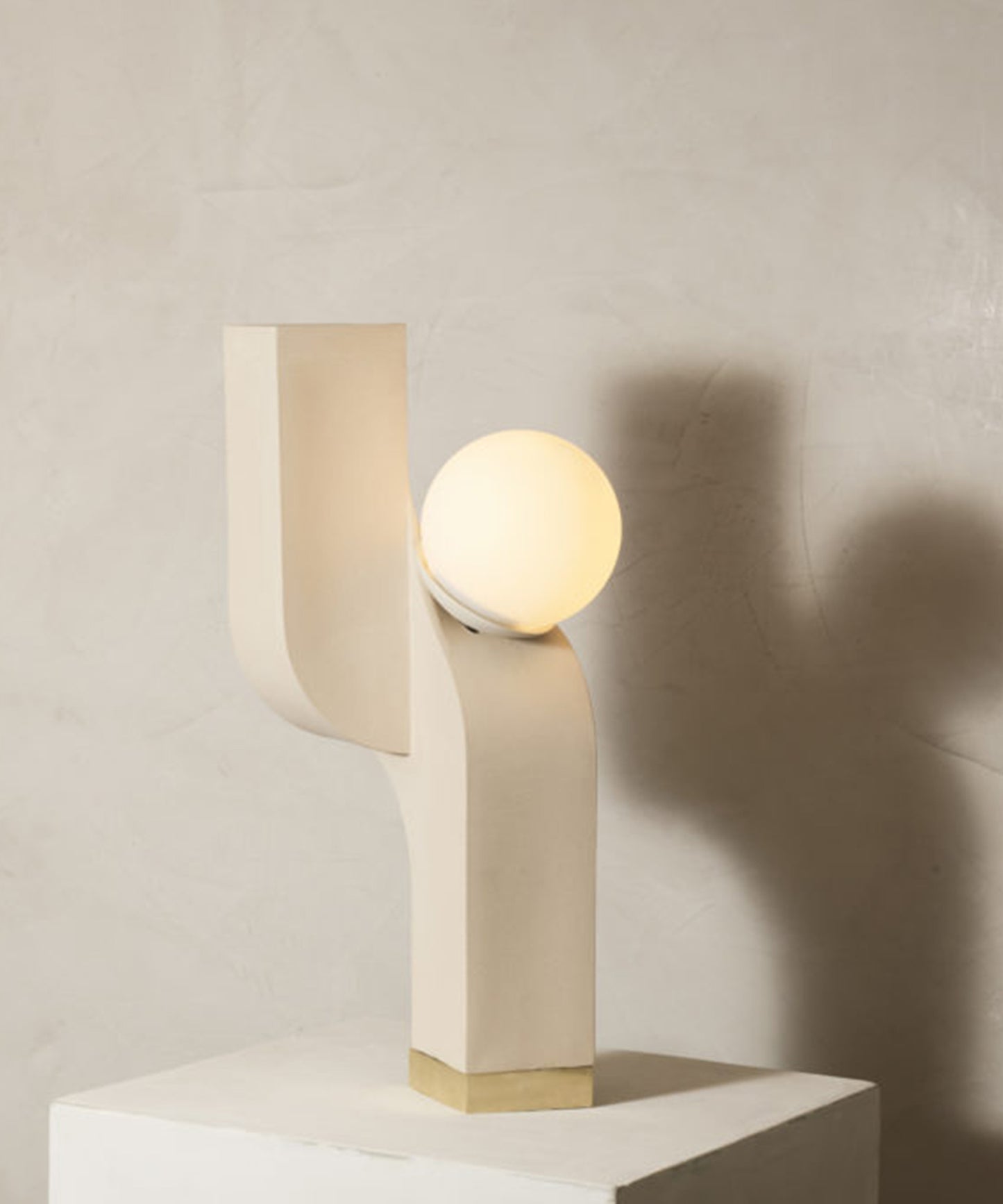 Scorpio Cantilever Table Light