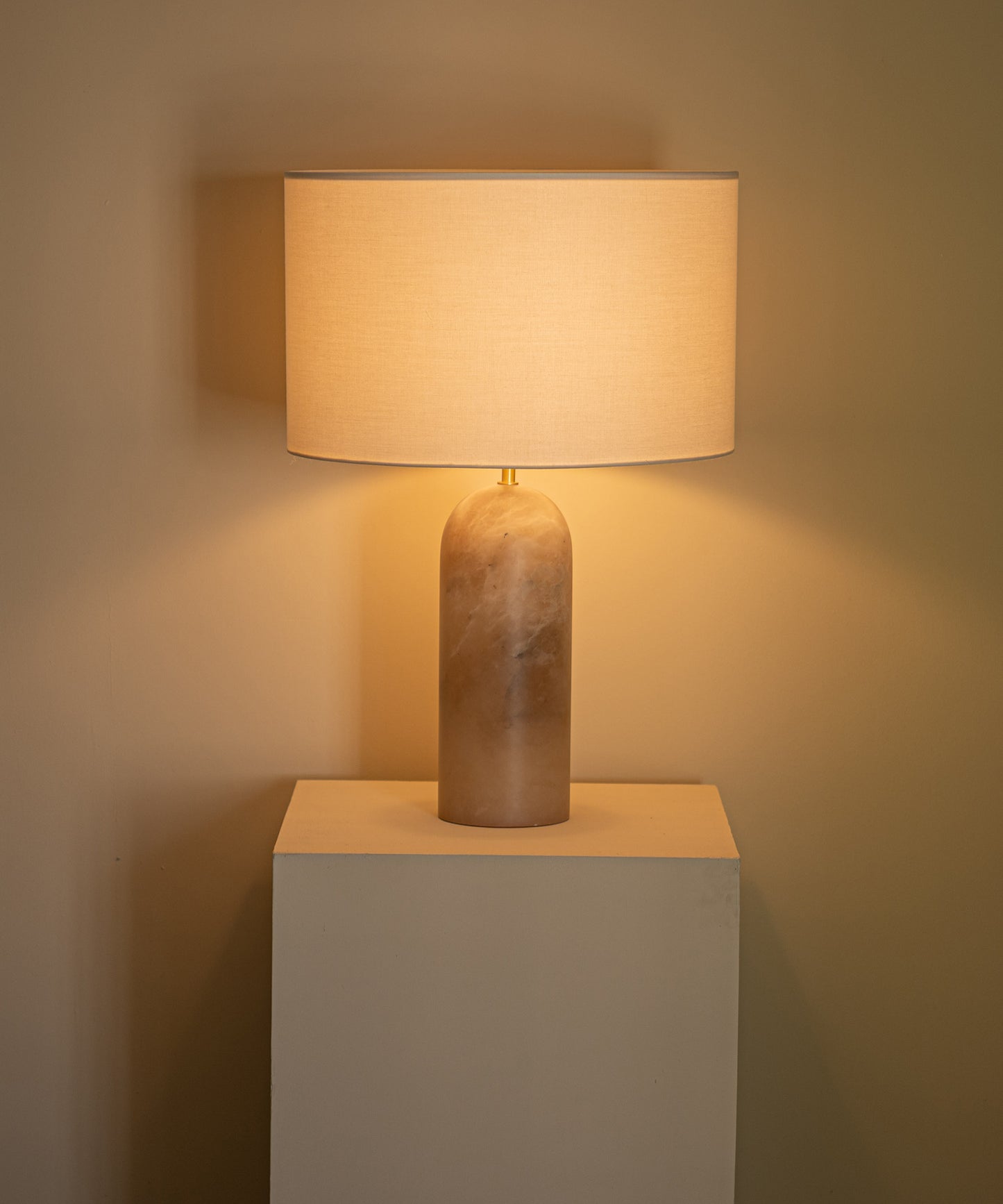 Pura Table Lamp
