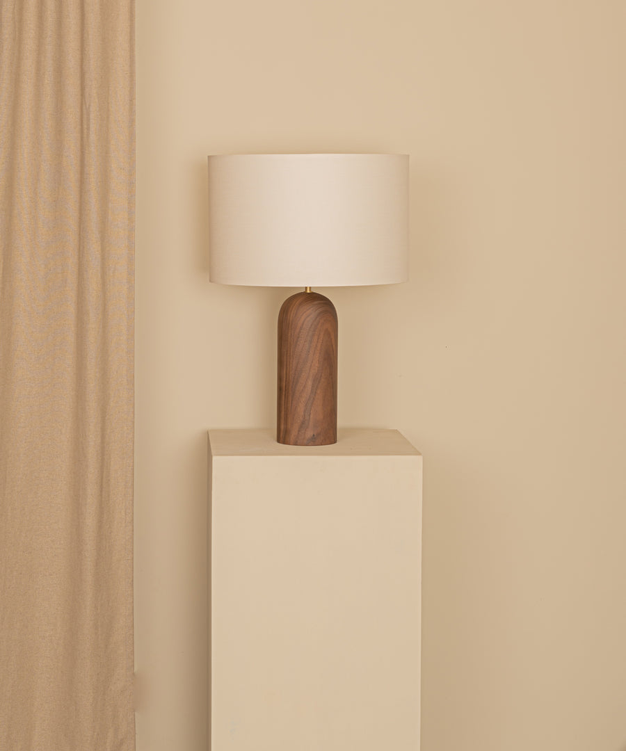 Pura Table Lamp