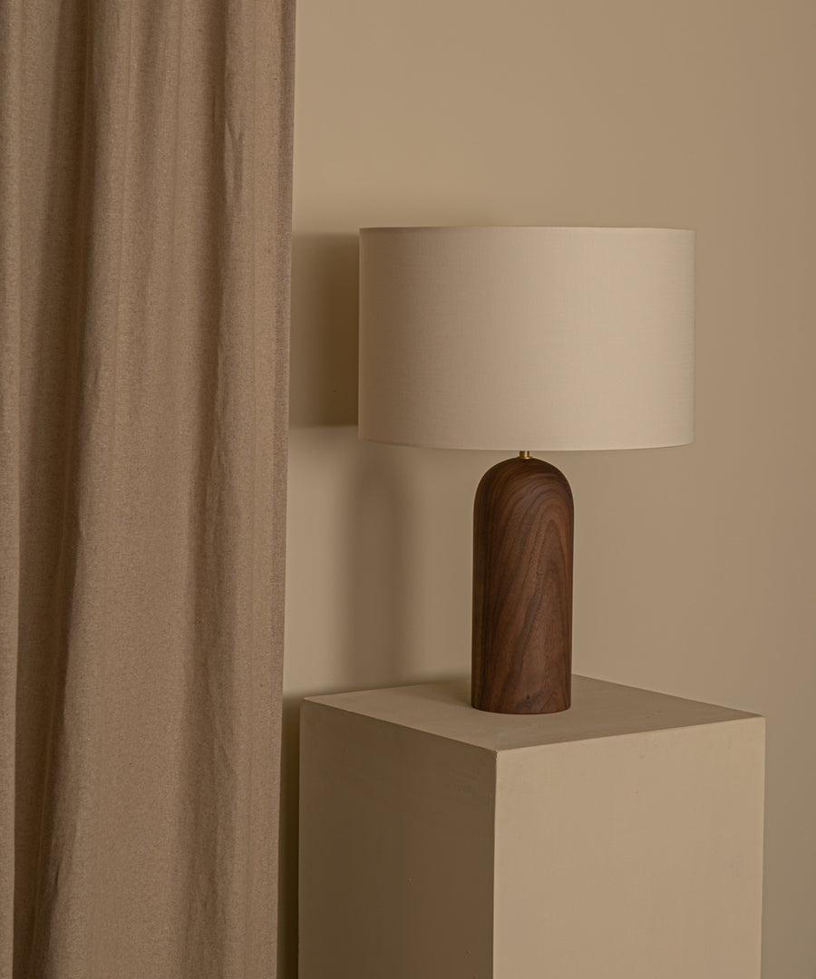 Pura Table Lamp