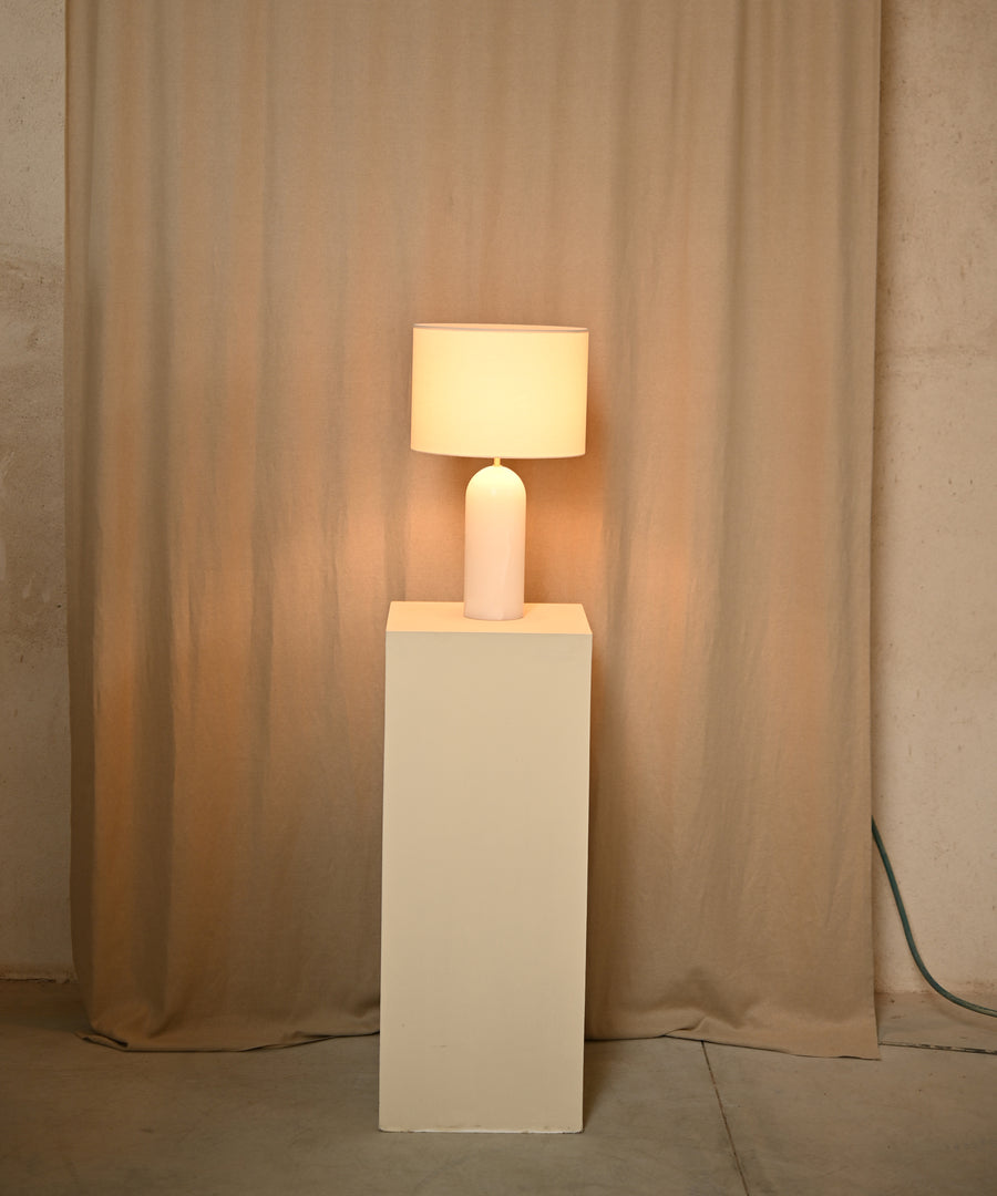 Pura Table Lamp