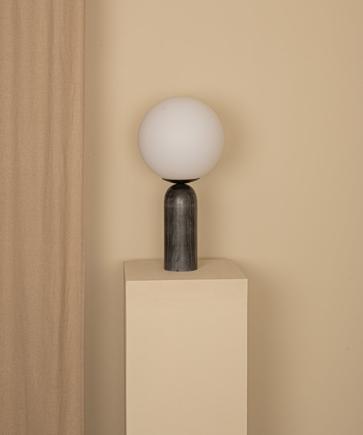 Atlas Table Lamp