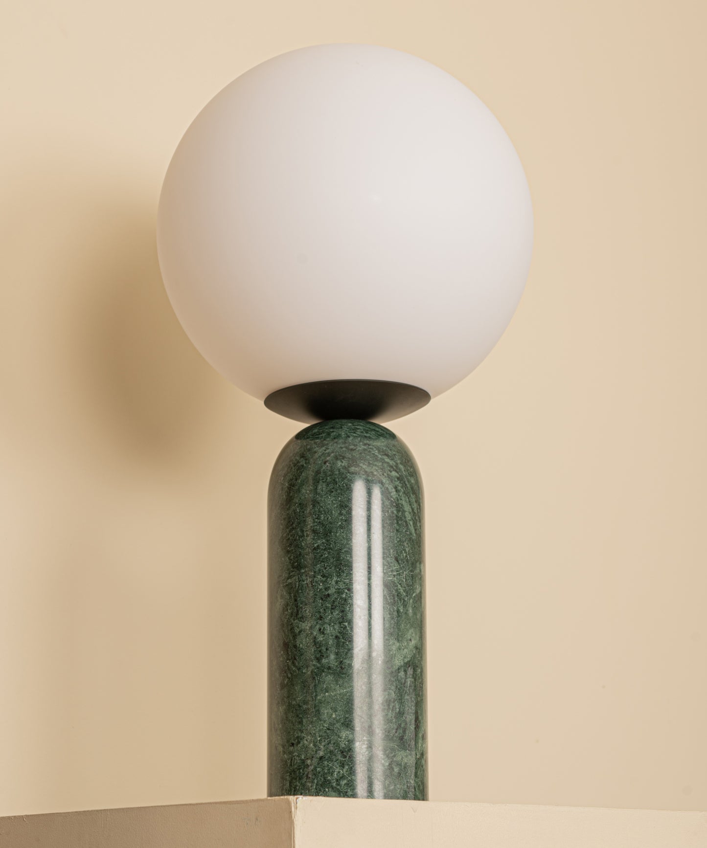 Atlas Table Lamp