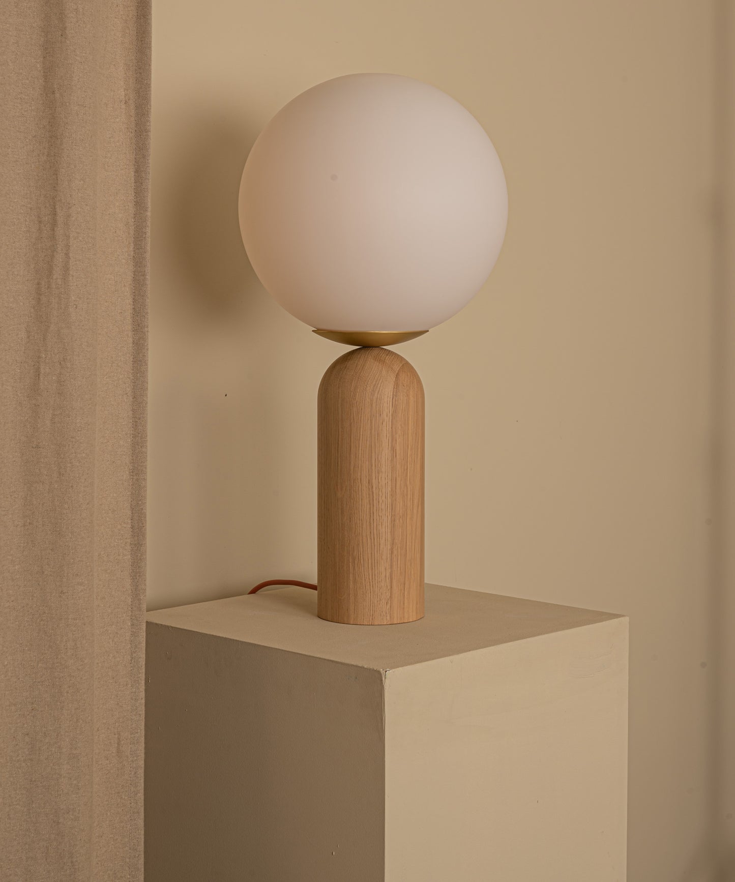 Atlas Table Lamp