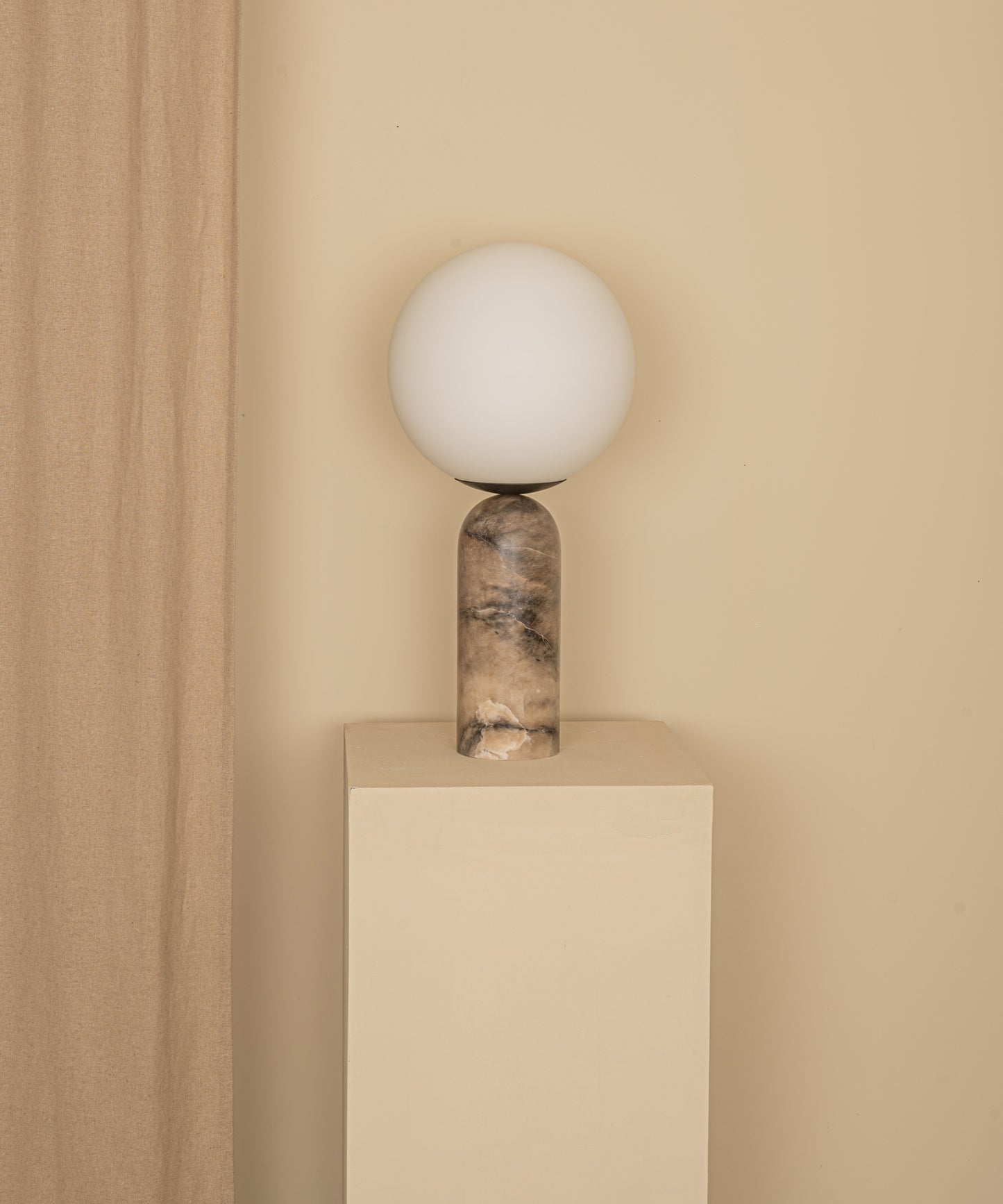 Atlas Table Lamp