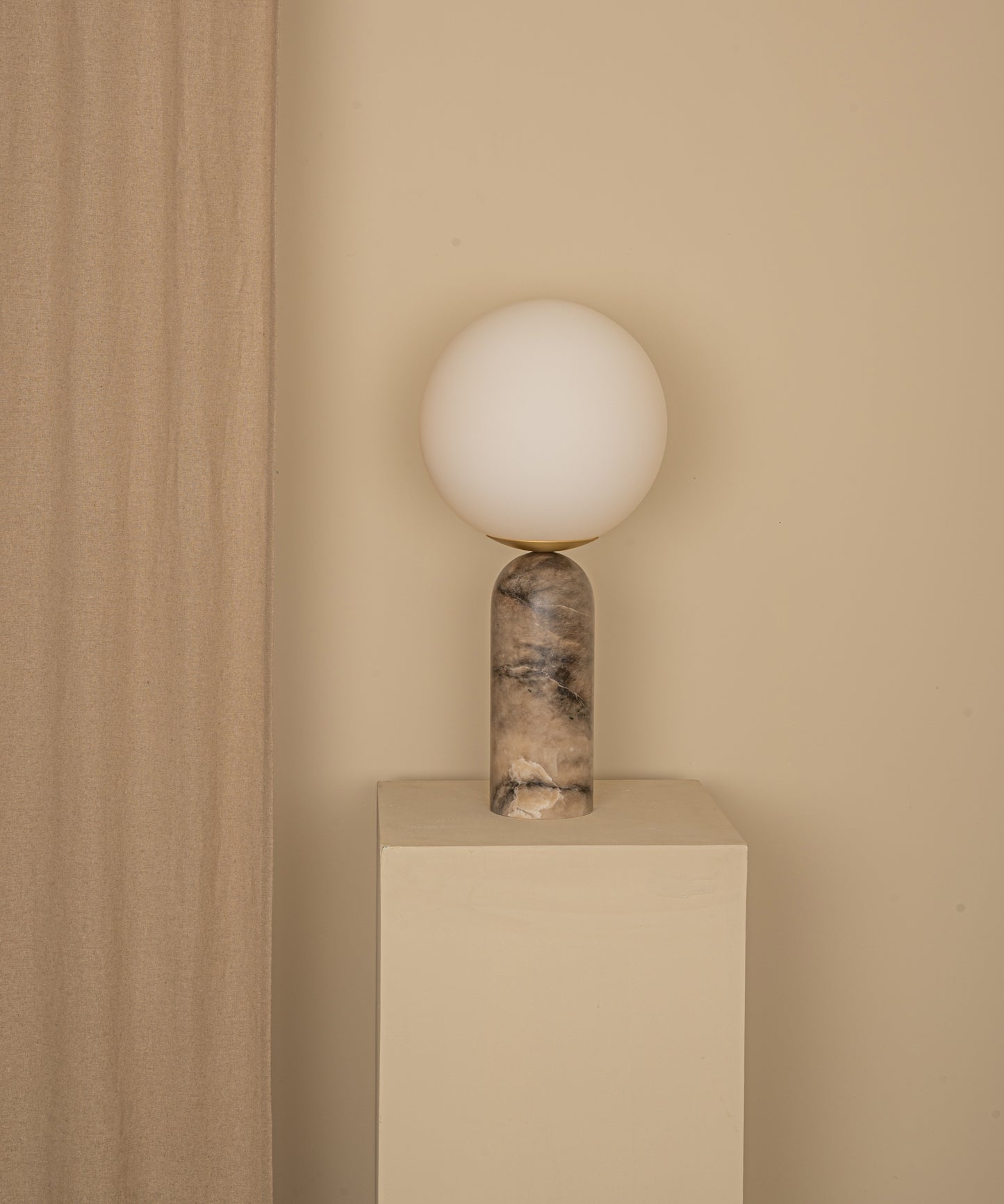 Atlas Table Lamp