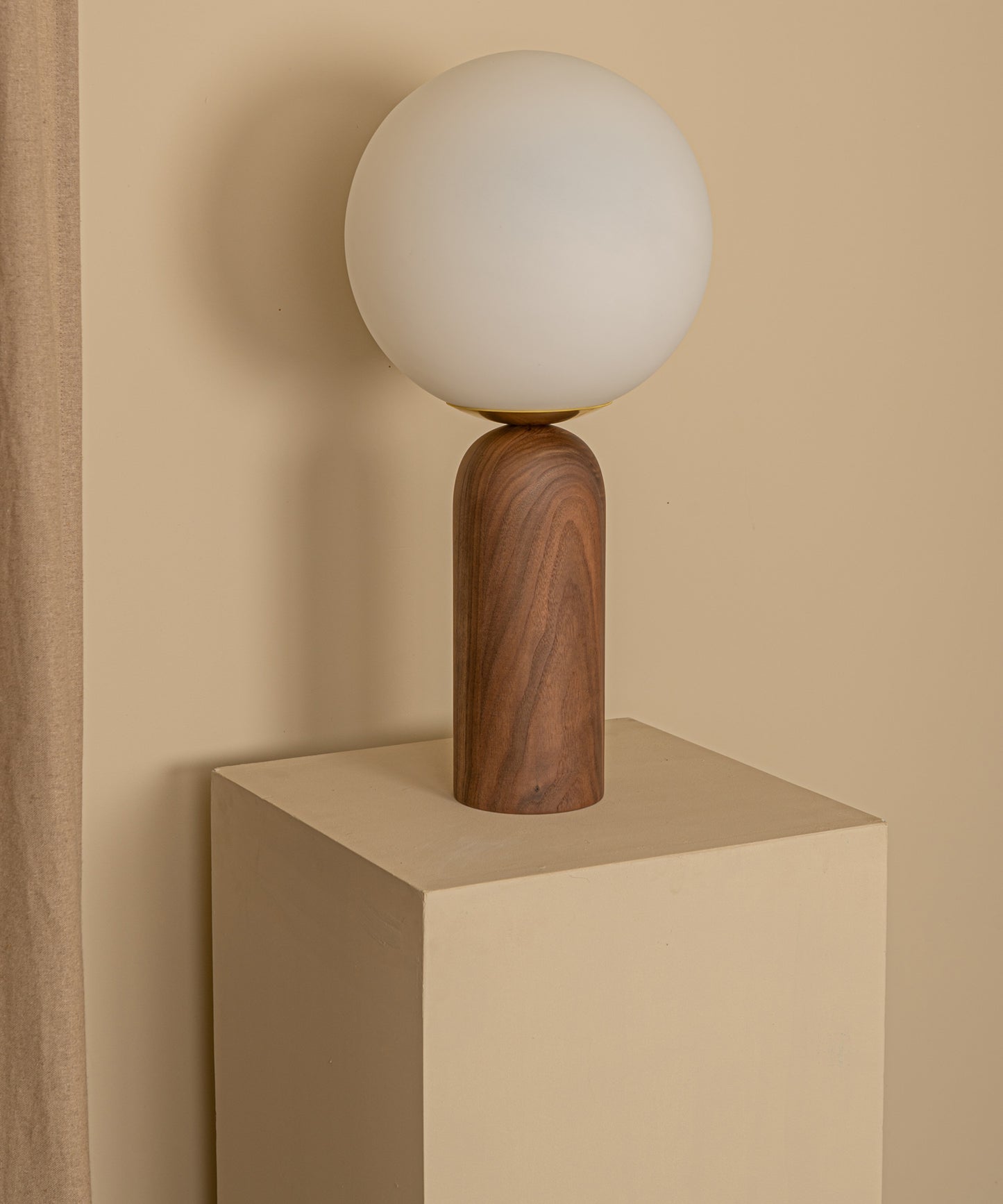 Atlas Table Lamp