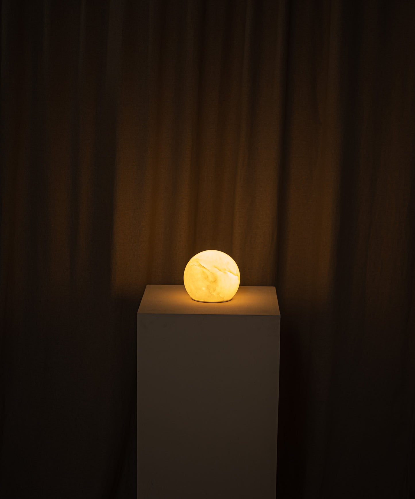 Auguristo Table Lamp