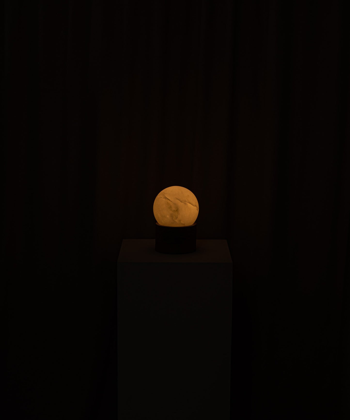 Auguristo Table Lamp