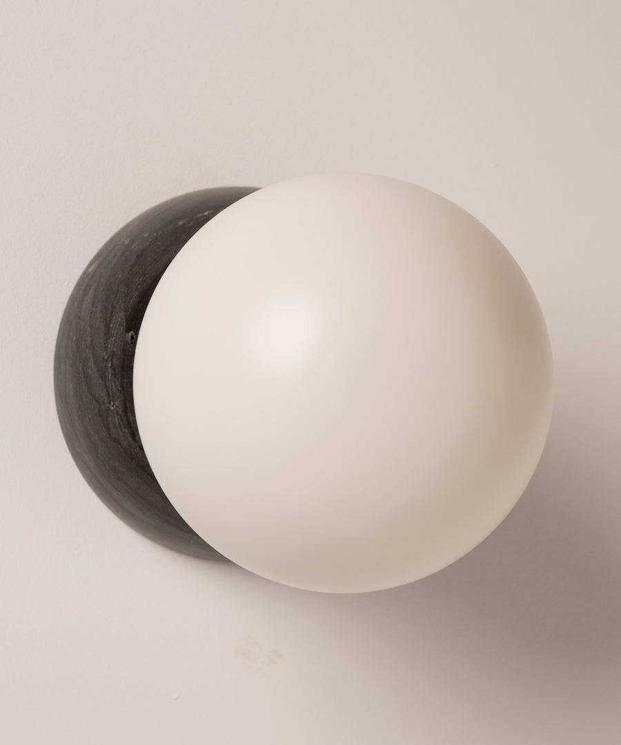 Eklipso Sconce