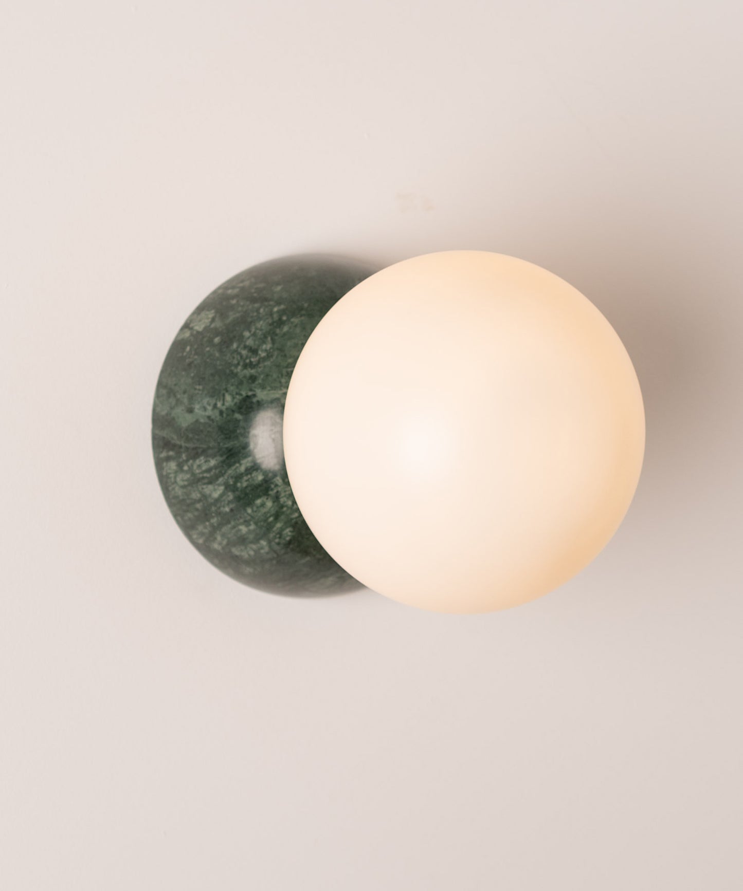 Eklipso Sconce