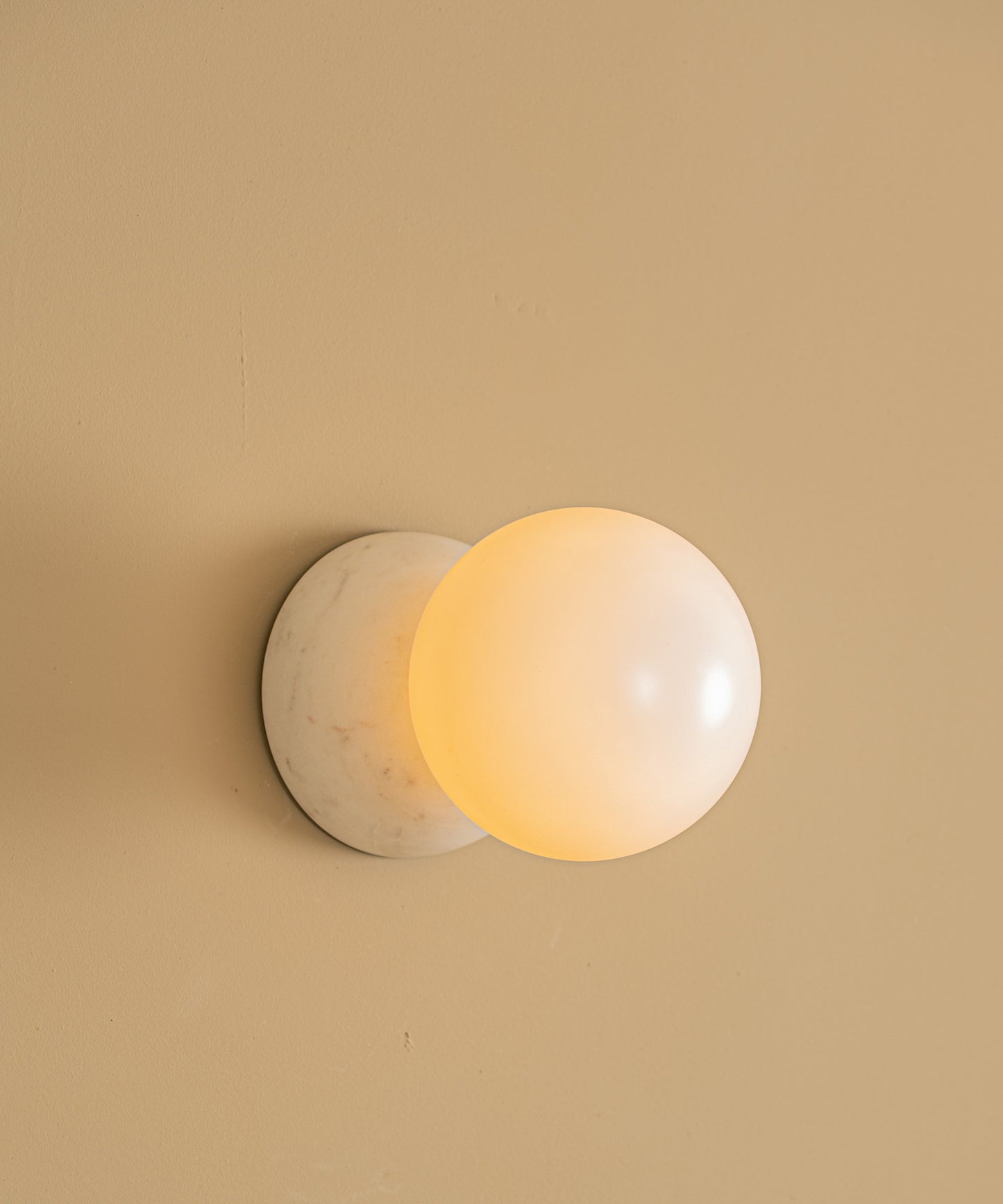 Eklipso Sconce