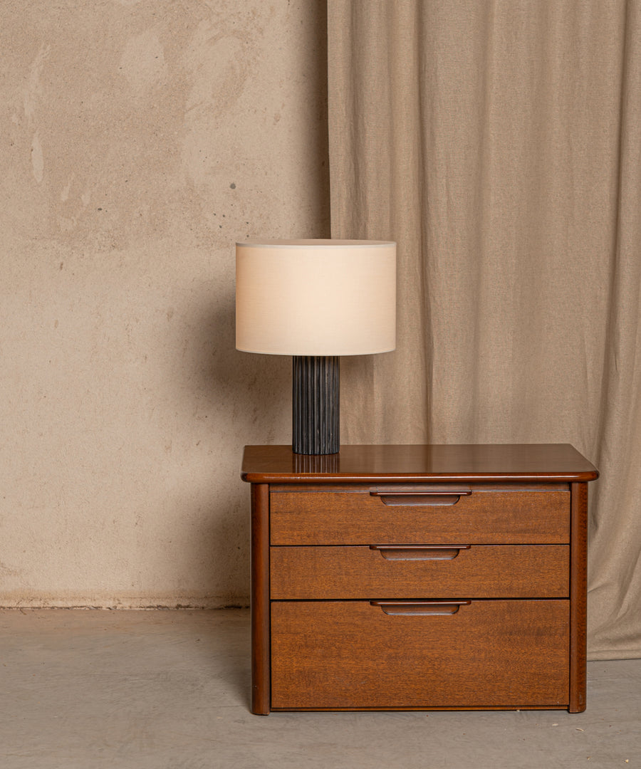Flutita Table Lamp