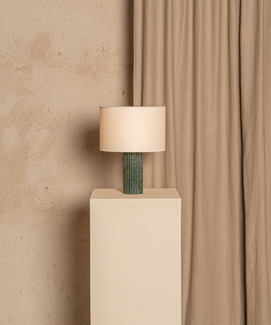 Flutita Table Lamp