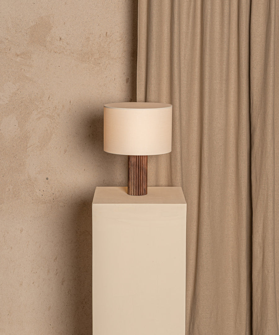 Flutita Table Lamp