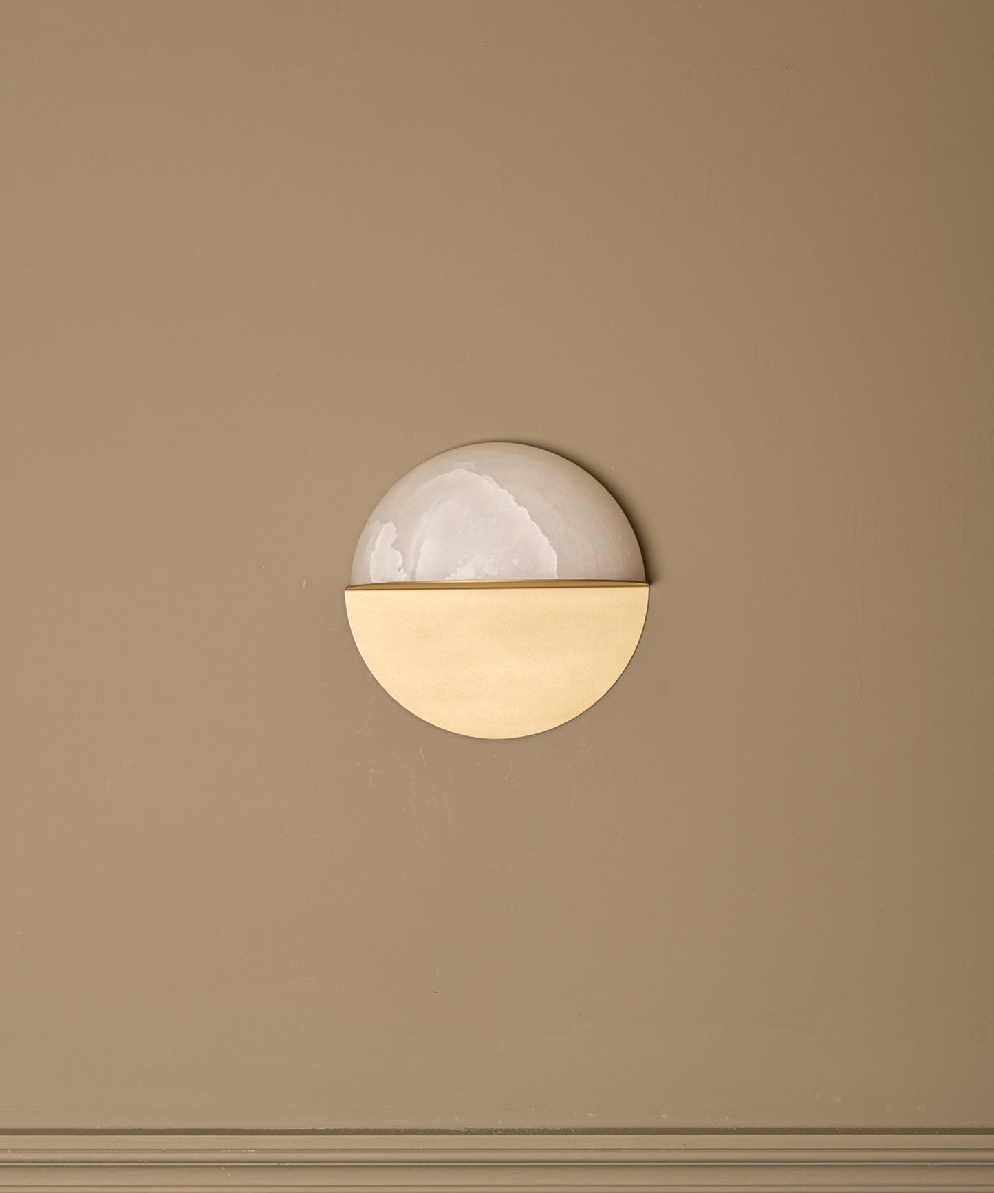 Luno Sconce