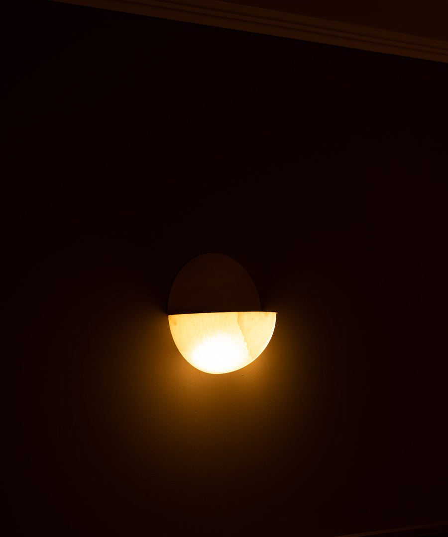 Luno Sconce
