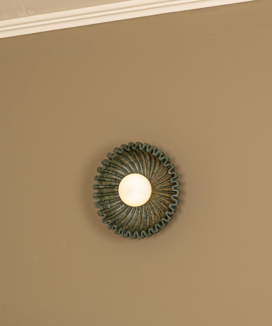 Ostro Sconce