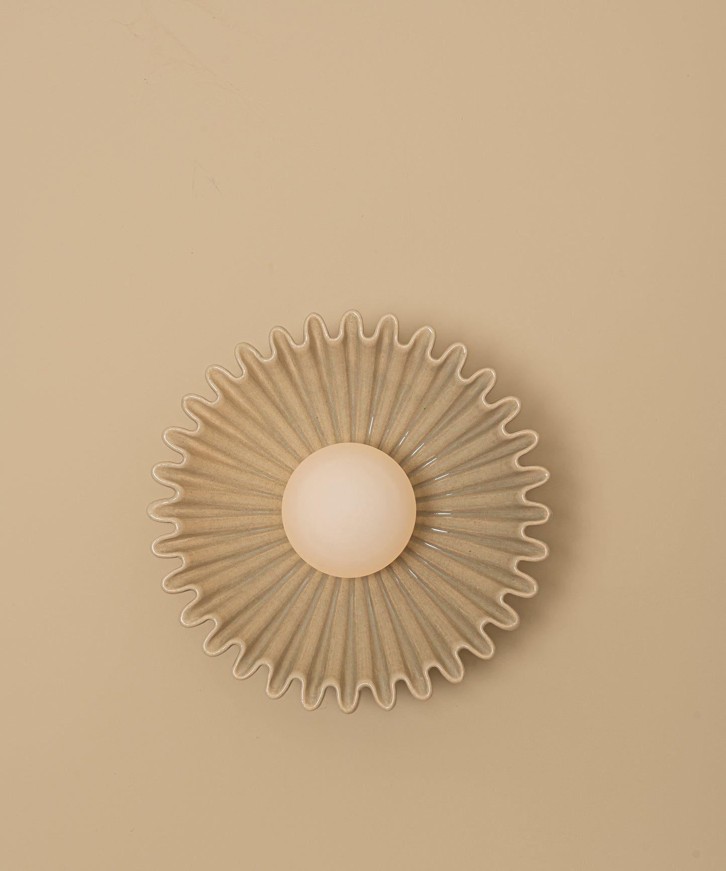 Ostro Sconce