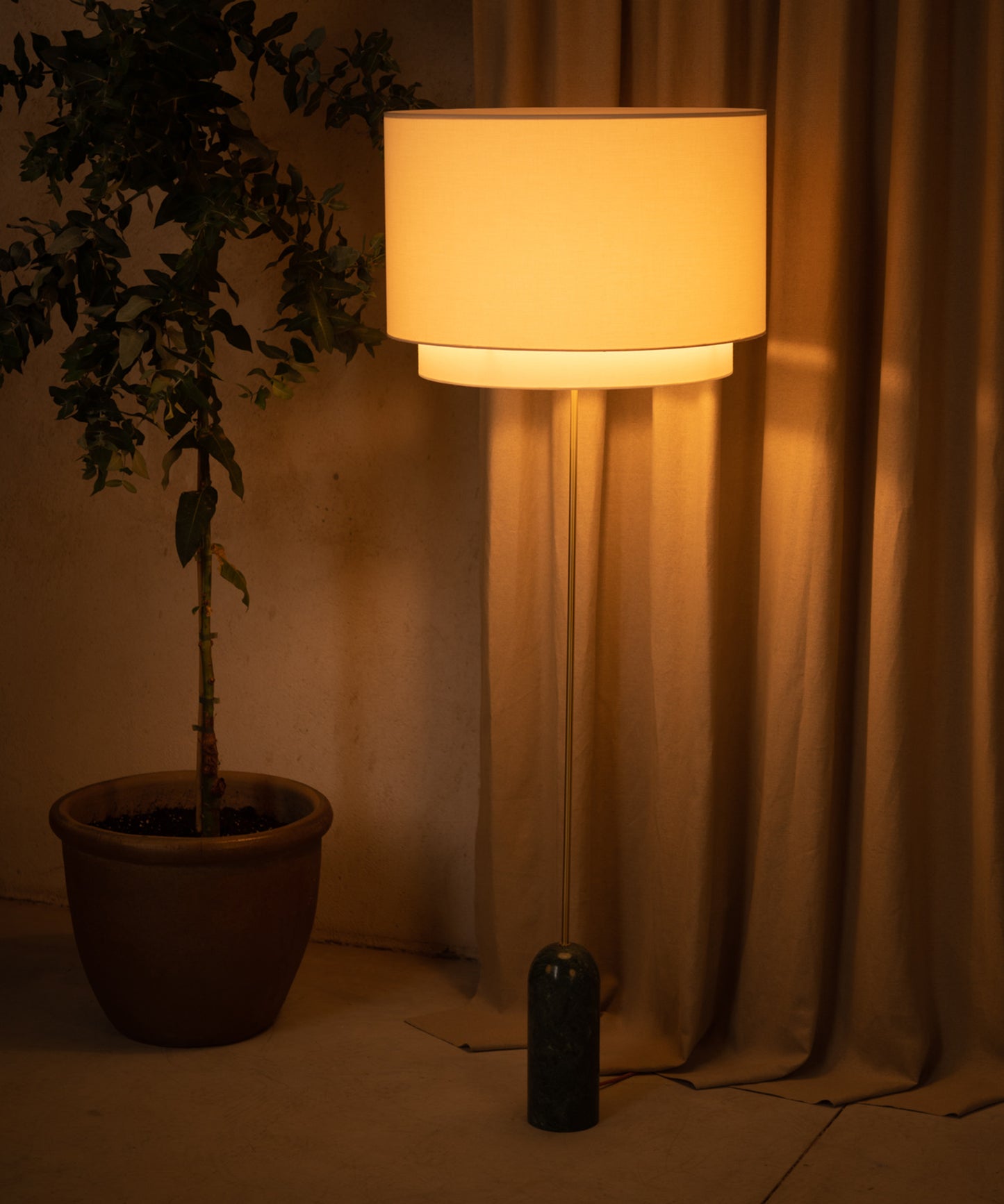 Duoblo Pendolo Floor Lamp