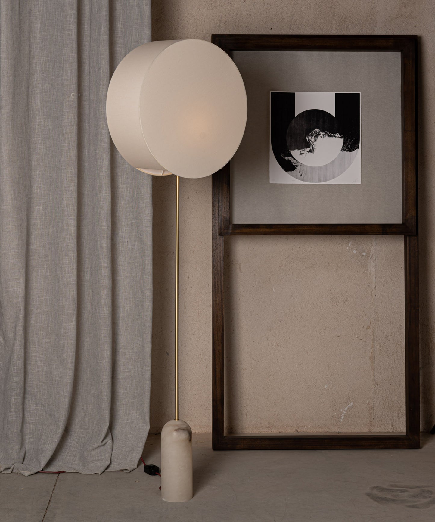 Pendolo Floor Lamp
