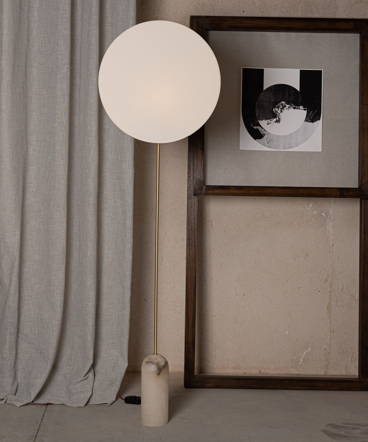 Pendolo Floor Lamp