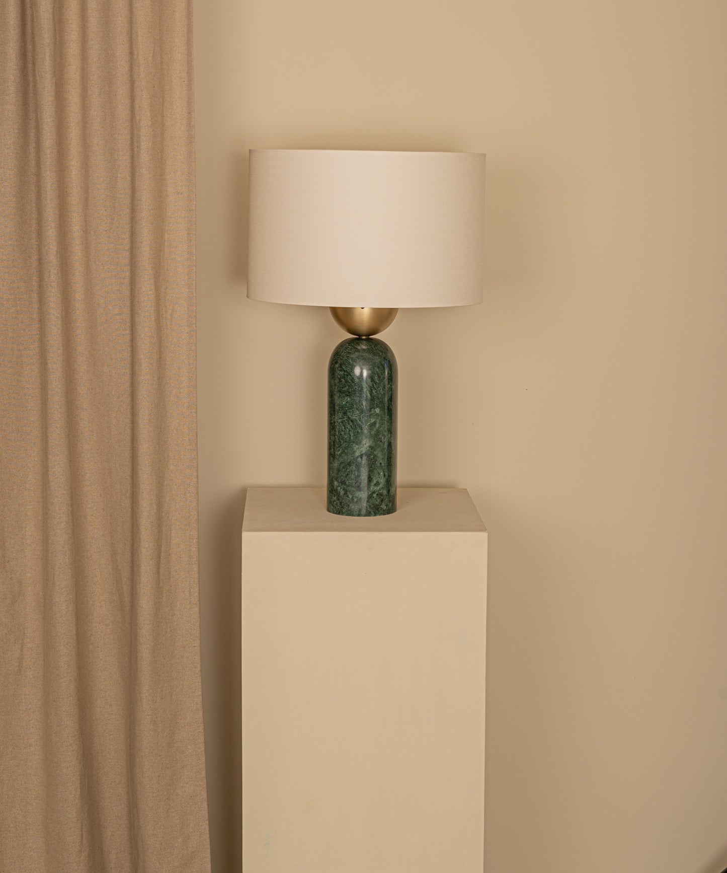 Peona Table Lamp